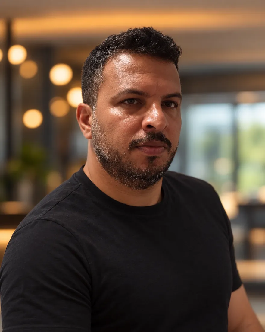 Márcio Almeida, Diretor de Arte e Programação Criativa na Agência BLUG